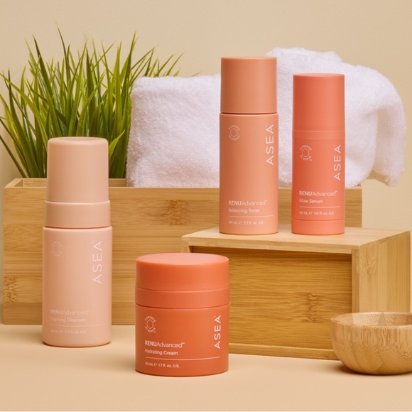 ASEA- Foaming Cleanser / Balancing Toner / Glow Serum - Powered by Redox - Picture 6 of 6